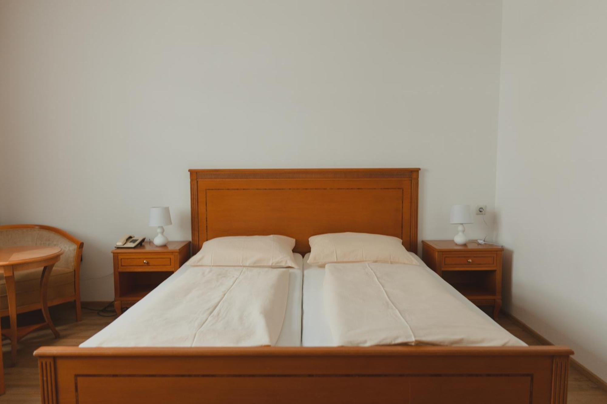 Sommerhotel Karwendel Innsbruck Bagian luar foto